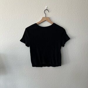 H&M Divided Fitted Black T-Shirt